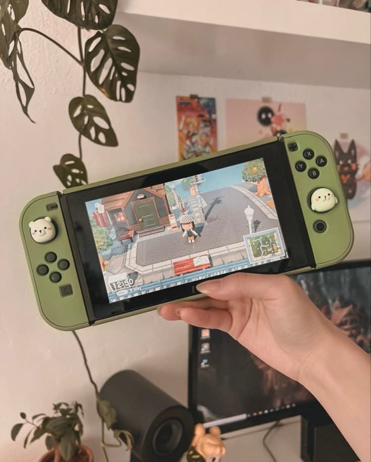 Nintendo Switch (Neon Red/Blue)
